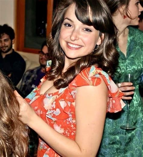 mila malenkov|Milana Vayntrub : r/milanavayntrub